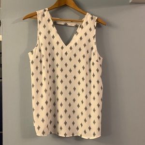 Maurices Polyester White tank with cute design.